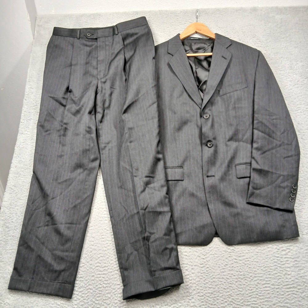 Calvin Klein Suit 40R Gray Pinstripe 2-Button Wool Cashmere Blend Made in Canada